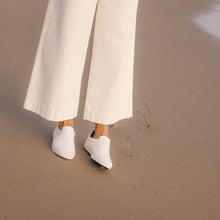 Load image into Gallery viewer, Womens - Hawthorne Slip On Classic - Bleach