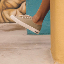 Load image into Gallery viewer, Womens - Legend Sneaker Seachange - Seaweed