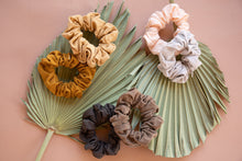 Load image into Gallery viewer, Scrunchies