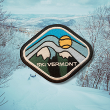 Load image into Gallery viewer, Ski VT