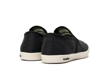 Load image into Gallery viewer, Womens - Baja Slip On Classic - Black