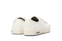 Load image into Gallery viewer, Womens - Monterey Sneaker Classic - Bleach