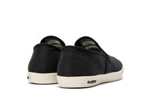 Load image into Gallery viewer, Womens - Baja Slip On Classic - Black
